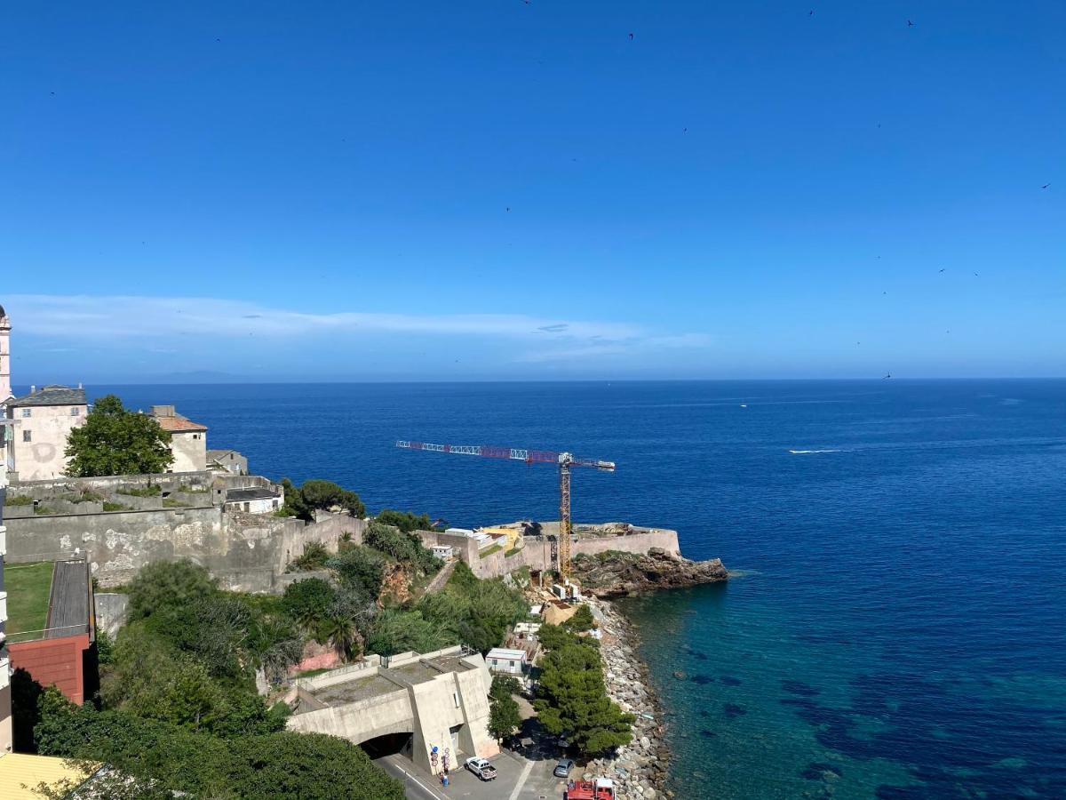 Appartement Vue Mer Et Iles Italiennes Bastia  Buitenkant foto